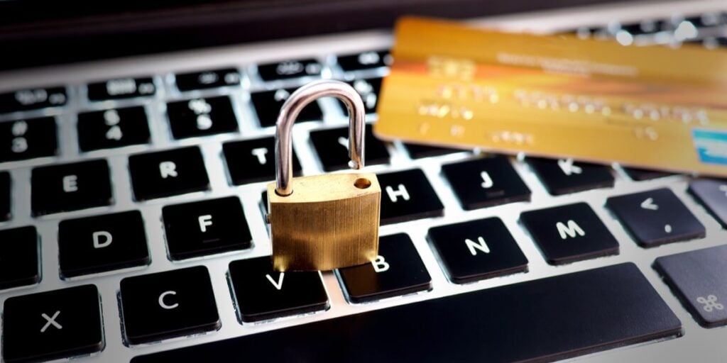 Keyboard with a bank card and a padlock