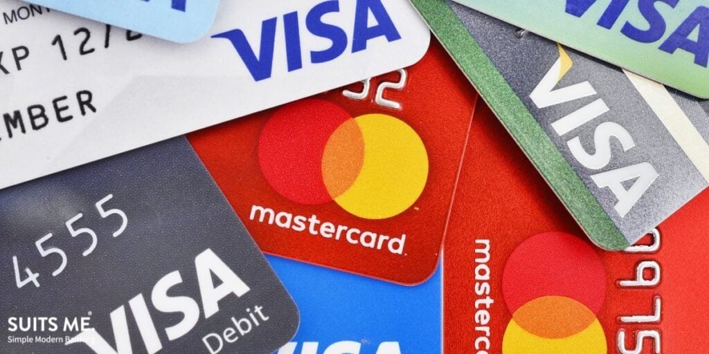 What Is The Difference Between A Mastercard And Visa Card